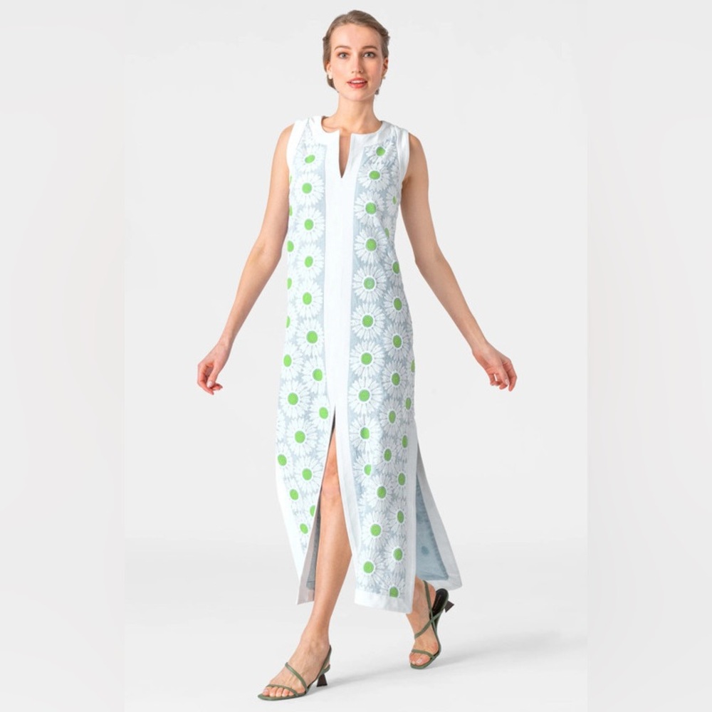 Gretchen Scott A Daisy of a Dress Maxi Embroidered
Sleeveless Dress